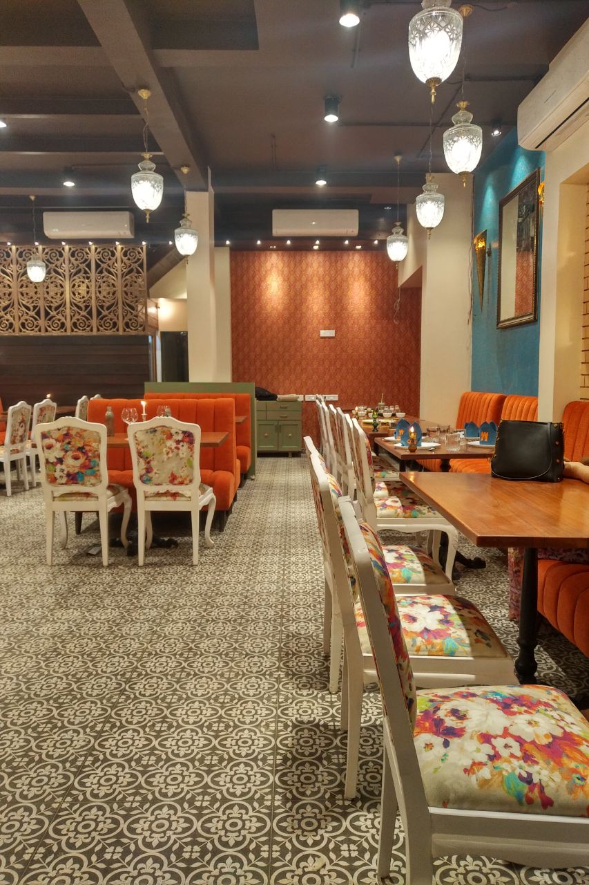 RESTAURANT (3)